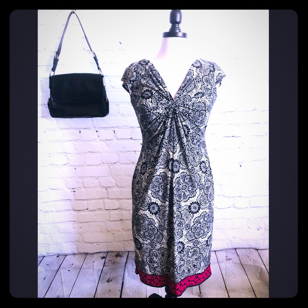 🦩CLEARANCE! London Style Collection Dress